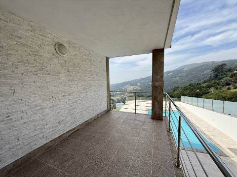 Moradia V4+1 c/ Piscina em Cendufe, Arcos de Valdevez