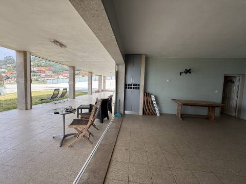 Moradia V4+1 c/ Piscina em Cendufe, Arcos de Valdevez