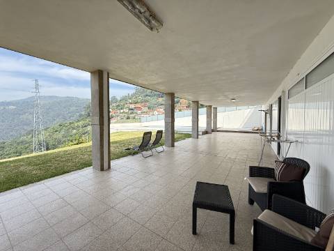 Moradia V4+1 c/ Piscina em Cendufe, Arcos de Valdevez