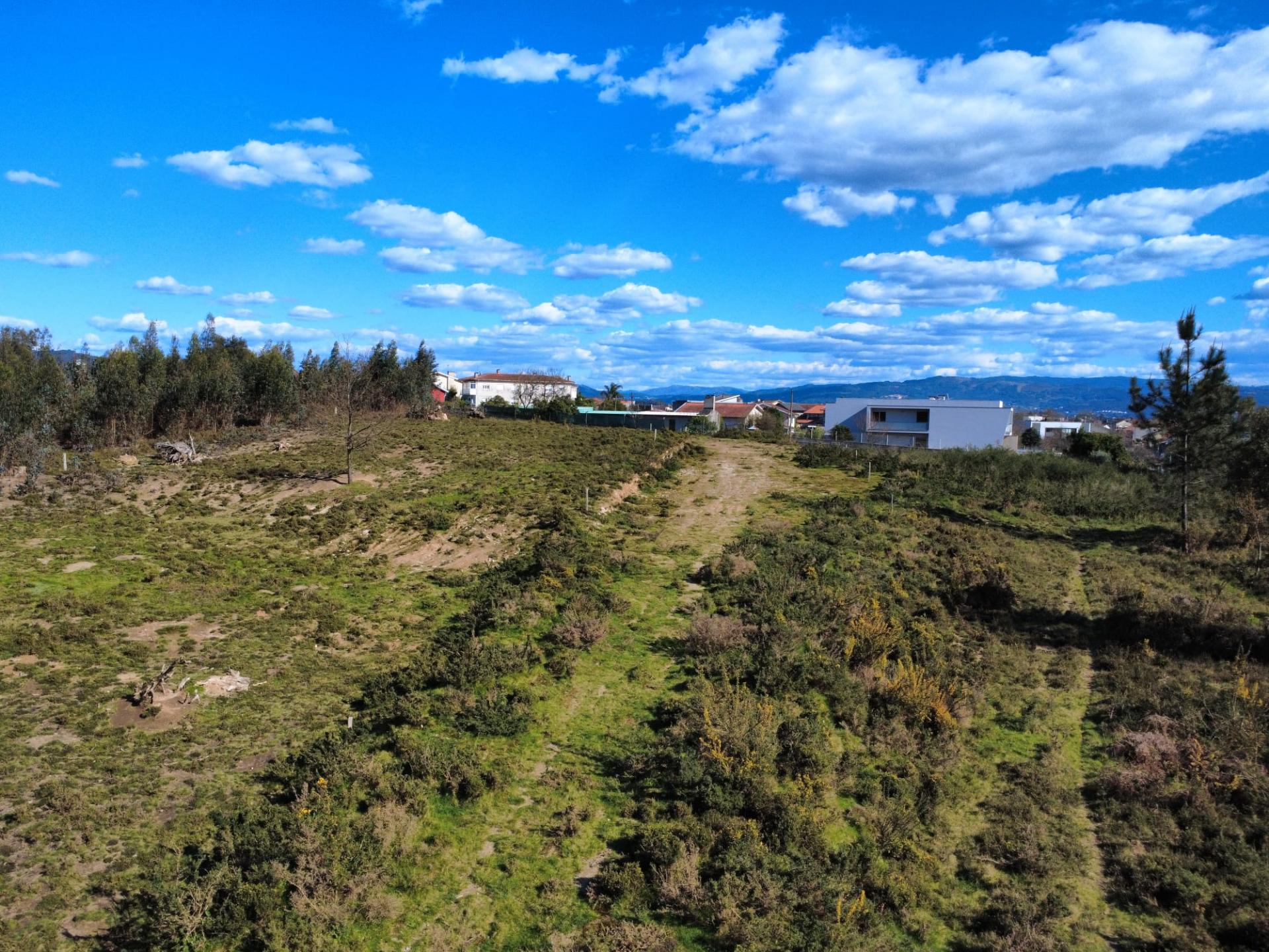 Lote para Construção em Vila Verde