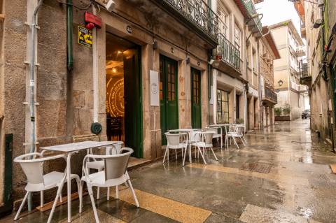 Trespasse Bar e Casa de Tapas no Centro Histórico