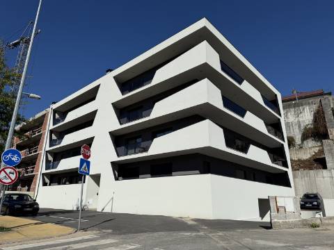 Apartamento T3 NOVO e Luxuoso em Ponte da Barca