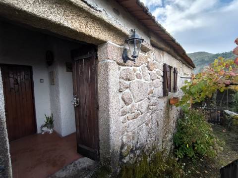 Moradia Típica do Alto Minho