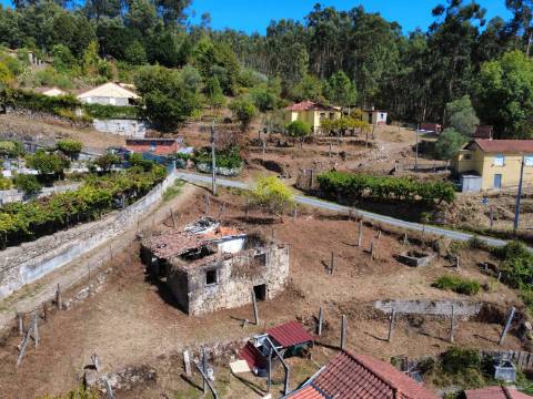 Moradia t3 para restauro em Vilela - Arcos de Valdevez