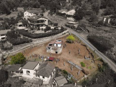 Moradia t3 para restauro em Vilela - Arcos de Valdevez