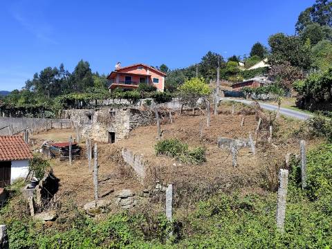 Moradia t3 para restauro em Vilela - Arcos de Valdevez