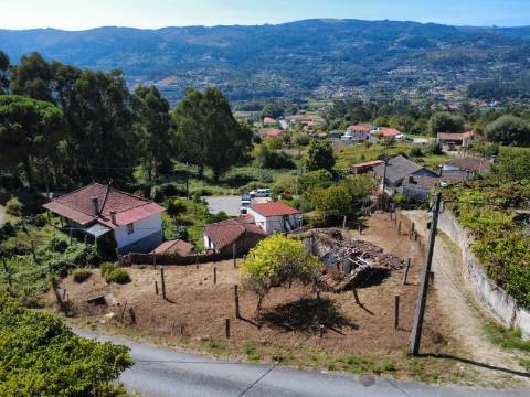 Moradia t3 para restauro em Vilela - Arcos de Valdevez