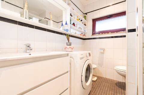 T2 com Jardim, Garagem e Terreno em Meadela - Viana do Castelo
