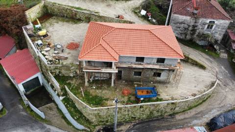 Moradia T3 em Construção - Sabadim, Arcos de Valdevez
