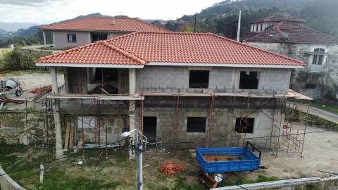 Moradia T3 em Construção - Sabadim, Arcos de Valdevez
