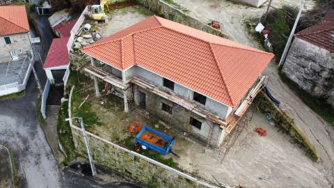 Moradia T3 em Construção - Sabadim, Arcos de Valdevez