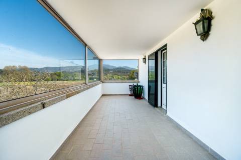 Excelente moradia T5 vistas rio