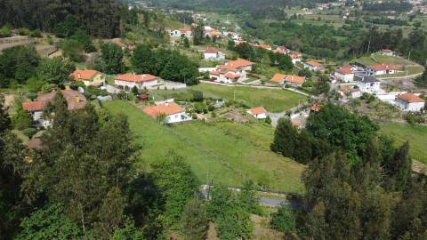 Terreno para construção - Sabadim