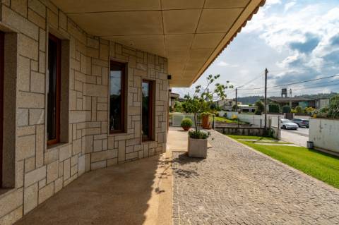 Excelente moradia V4 em Sequeira - Braga