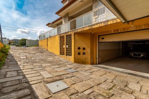 Excelente moradia V4 em Sequeira - Braga