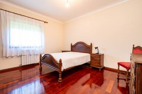 Moradia T4 Exclusiva à Venda na Fronteira de Gondoriz - Arcos de Valdevez