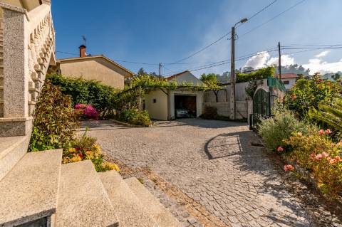 Moradia T4 Exclusiva à Venda na Fronteira de Gondoriz - Arcos de Valdevez