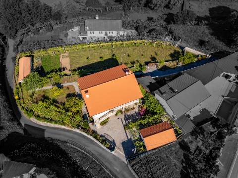 Moradia T4 Exclusiva à Venda na Fronteira de Gondoriz - Arcos de Valdevez