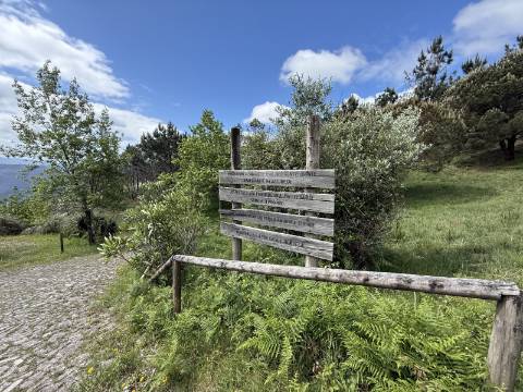 Moradia V2+1 Completamente Restaurada em Sabadim, Arcos de Valdevez