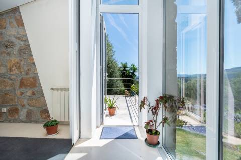 Quinta V2+1 Tradicional em Pedra em Vitorino dos Piães, Ponte de Lima