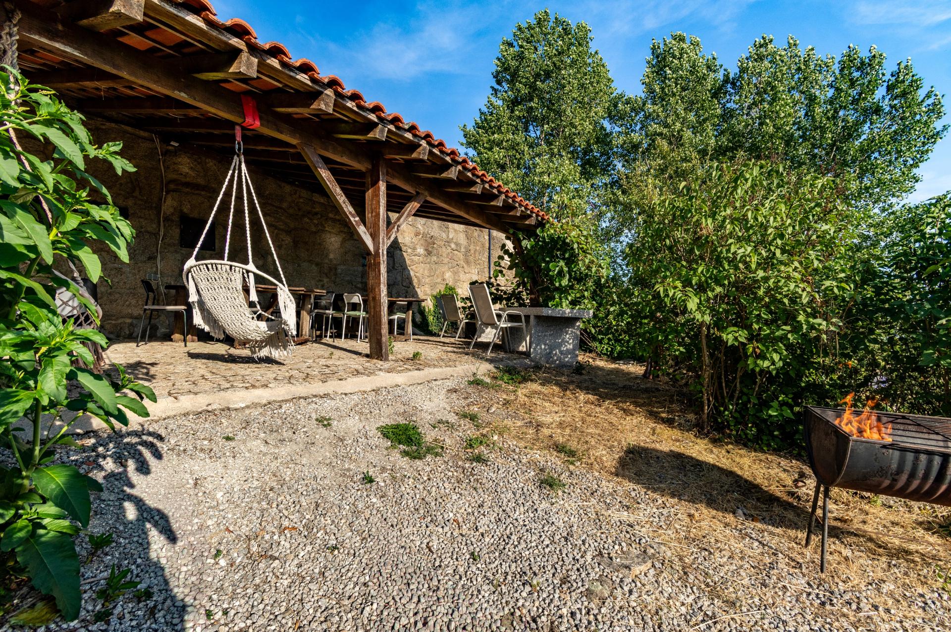 Eco-lodge com negócio em funcionamento AL + Glamping + Zona de Campismo