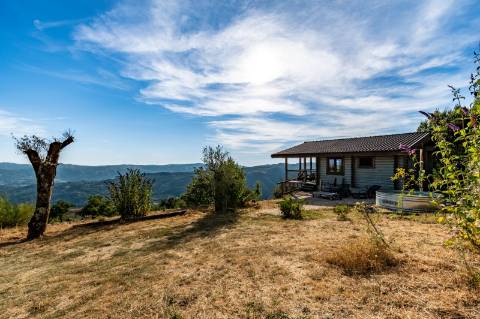 Eco-lodge com negócio em funcionamento AL + Glamping + Zona de Campismo