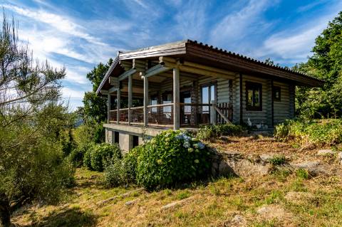 Eco-lodge com negócio em funcionamento AL + Glamping + Zona de Campismo