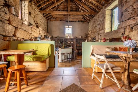 Eco-lodge com negócio em funcionamento AL + Glamping + Zona de Campismo