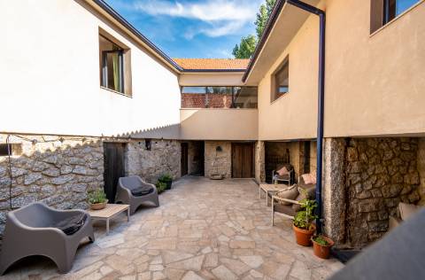 Eco-lodge com negócio em funcionamento AL + Glamping + Zona de Campismo