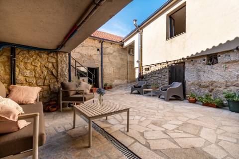 Eco-lodge com negócio em funcionamento AL + Glamping + Zona de Campismo