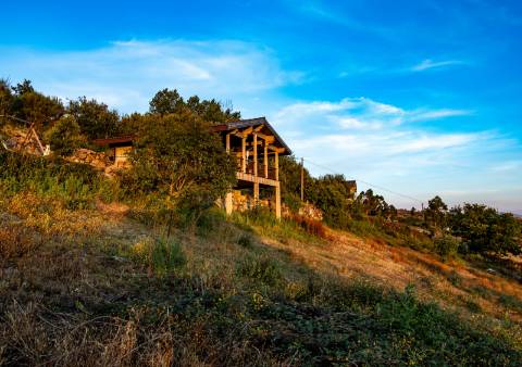Eco-lodge com negócio em funcionamento AL + Glamping + Zona de Campismo