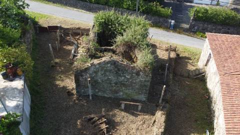 Ruína com Terreno para Restauro - Arcos de Valdevez