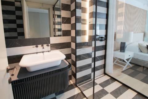 T2 - Savoy Residence Insular