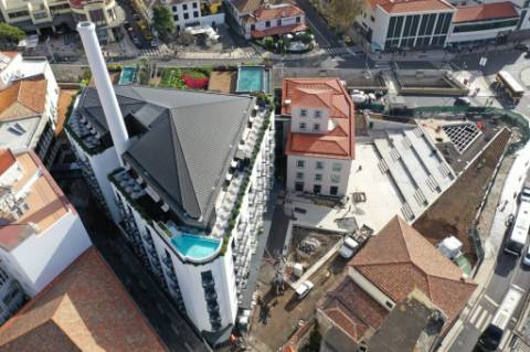 T3 - Savoy Residence Insular