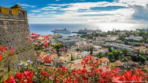 Moradia T3 com Vista Panorâmica sobre a Baía do Funchal