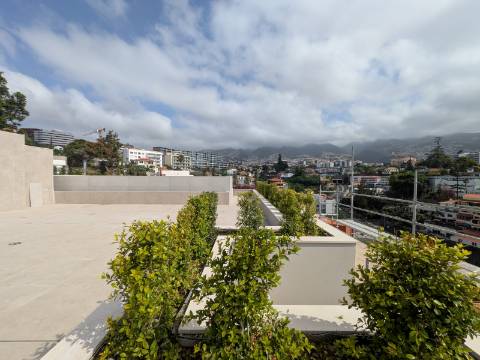 Apartamento T3- Quintinha da Fé