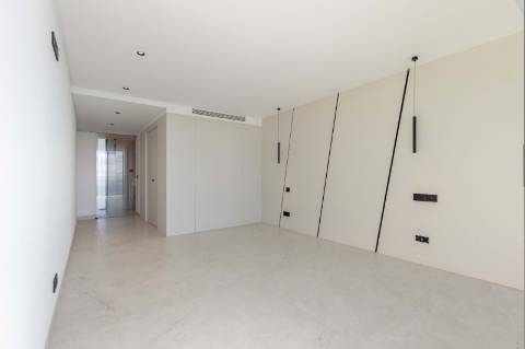 Moradia de luxo contemporânea com vista mar - Funchal