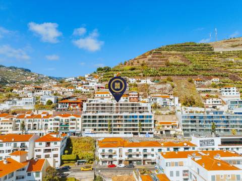 Apartamento T3 com piscina - Elite Bay View