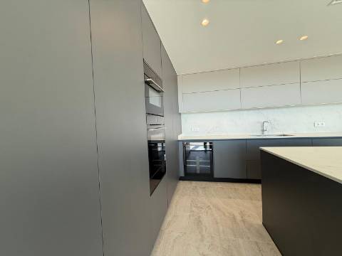 Penthouse Amparo III - T4