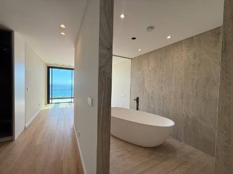 Penthouse Amparo III - T4