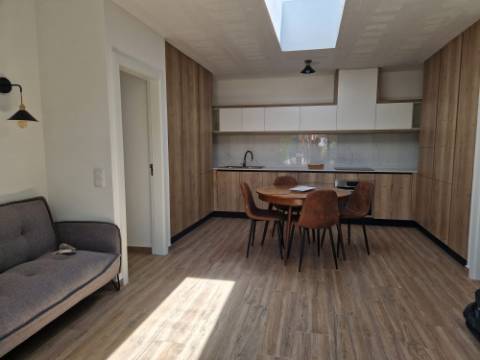 Apartamento T2 para arrendar em zona tranquila na Ericeira
