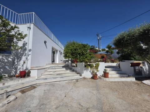 Apartamento T2 para arrendar em zona tranquila na Ericeira
