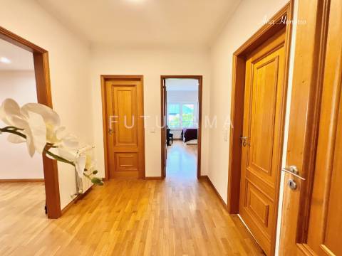 Apartamento T3 Alto da Barra - Oeiras
