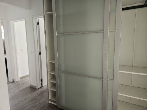Apartamento T2 - Parede - Remodelado