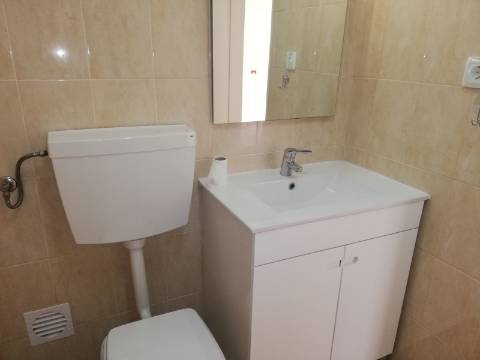 Apartamento T2 + 1 - Mato Cheirinhos