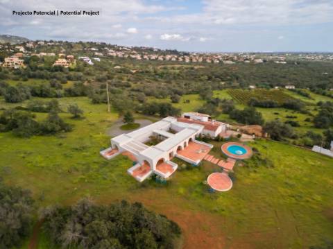 ALMANCIL - Terreno para reconstrução com vista mar