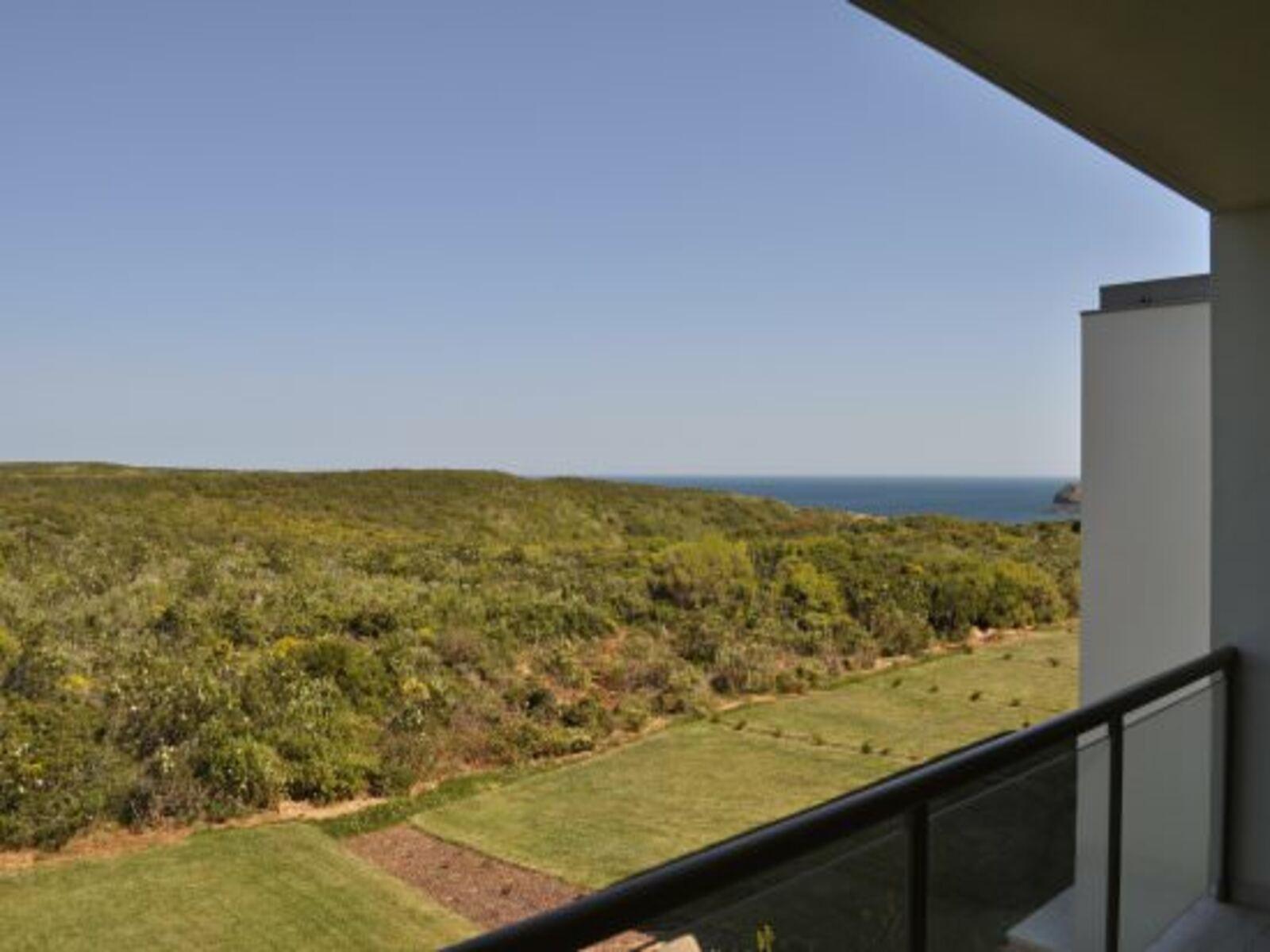 Moradia de 2 Quartos, a pé da praia, com investimento garantido no Algarve