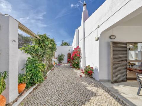 Moradia T3 a 5 minutos de Vale do Lobo e Quinta do Lago