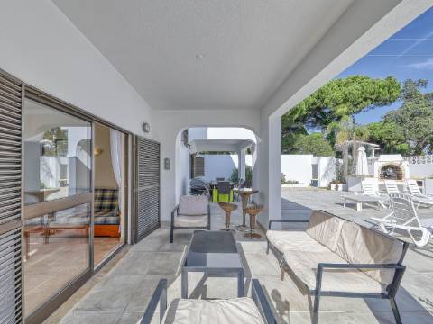 Moradia T3 a 5 minutos de Vale do Lobo e Quinta do Lago