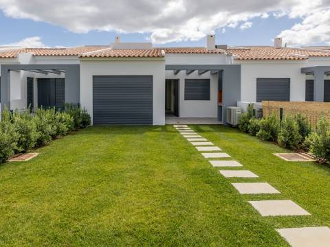 VILAMOURA - Moradia nova T2+1 próxima do GOLFE